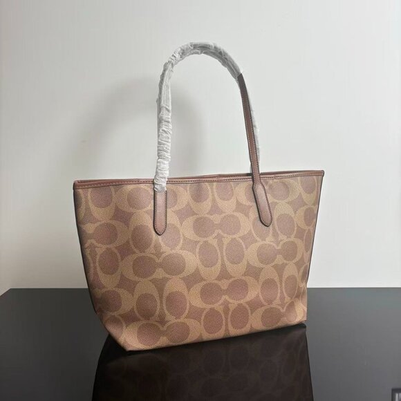 COACH Halloween Tote Bag  size : 33*29*16 - Picture 5 of 10